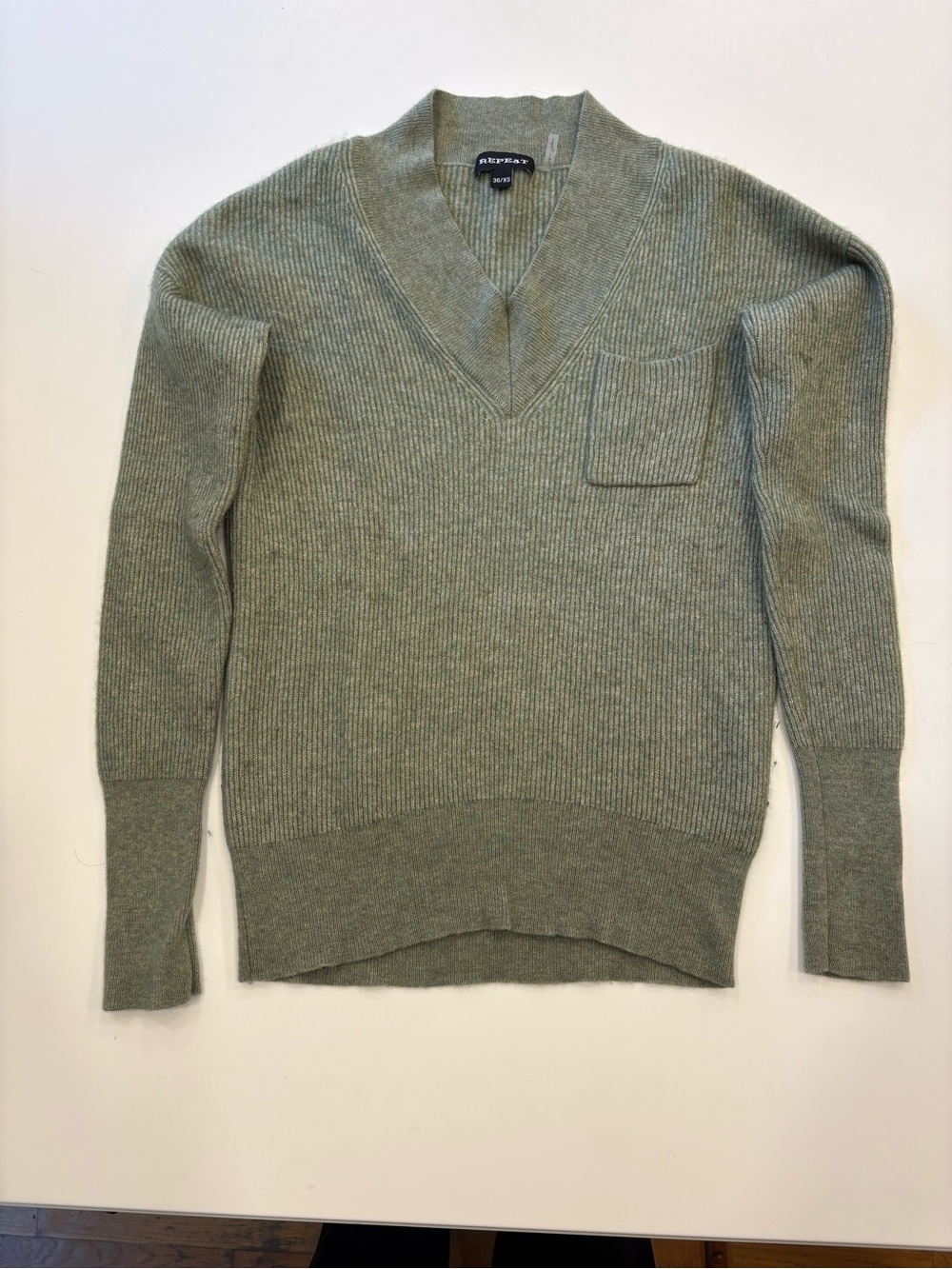 Womens’ Olive Ribbed V-Neck Wool/Cashmere Sweater with Chest Pocket